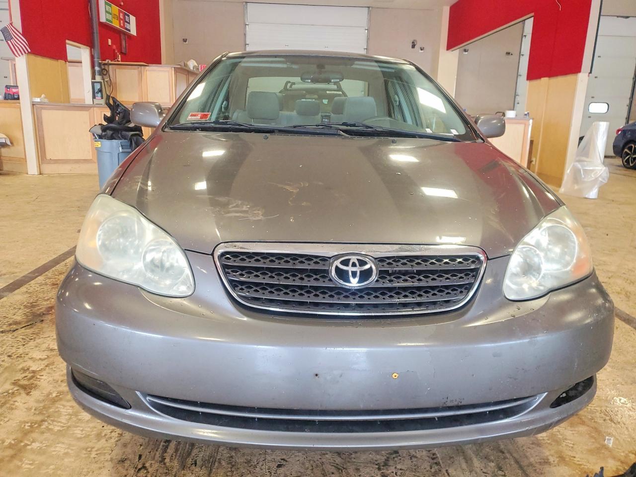 2005 Toyota Corolla Le - Фото 5