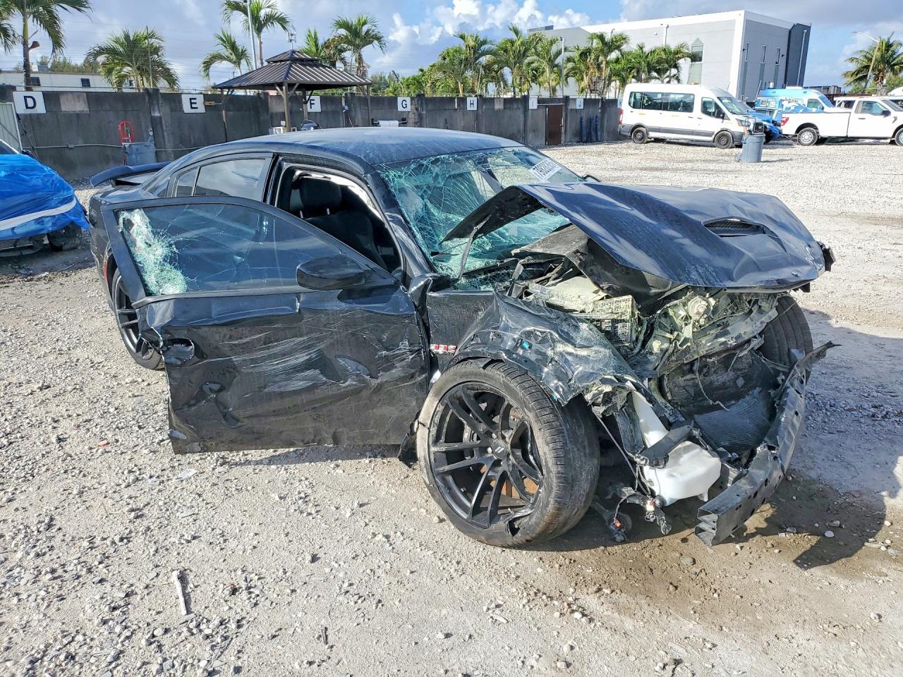 2020 Dodge Charger R - Image 4