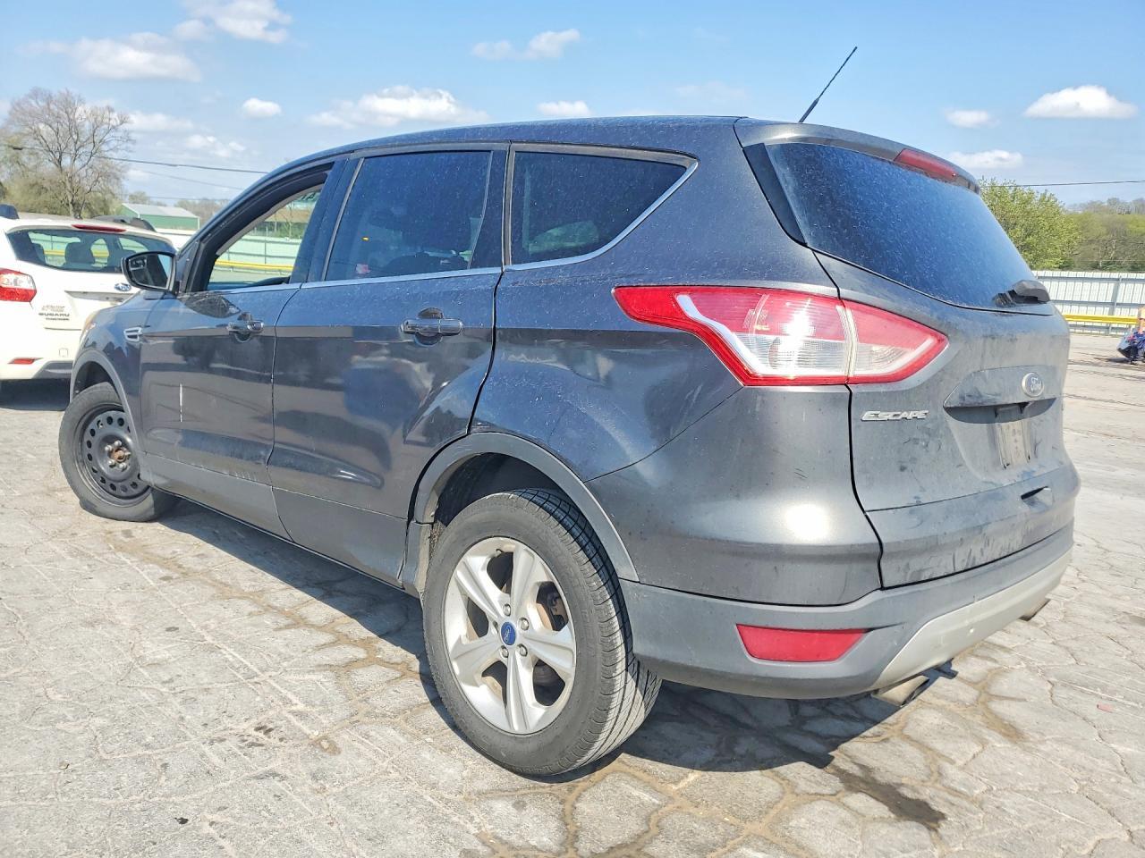 2015 Ford Escape Se - Фото 2