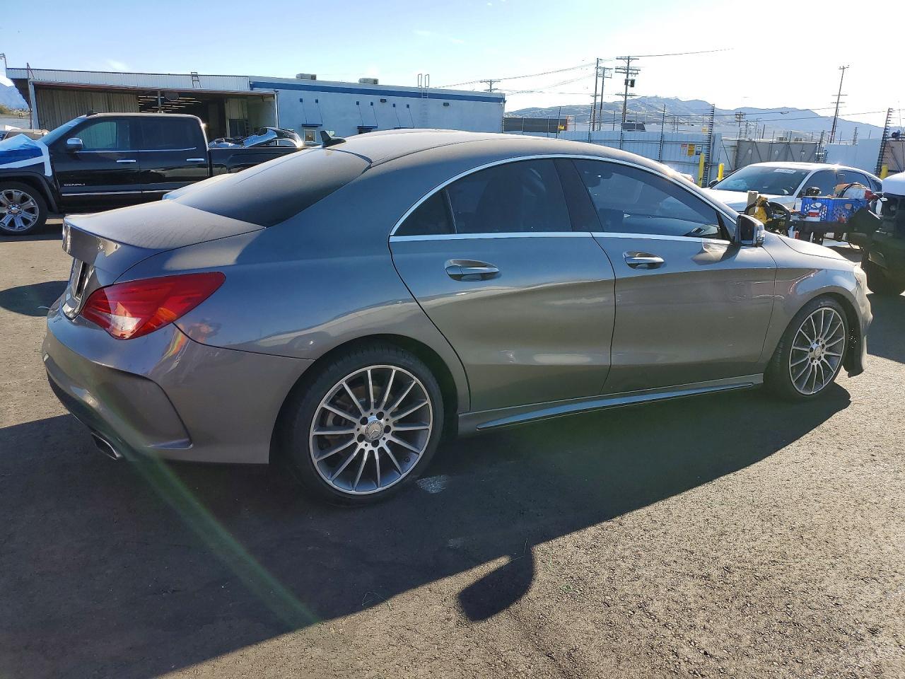 2016 Mercedes-Benz Cla 250 - Фото 3
