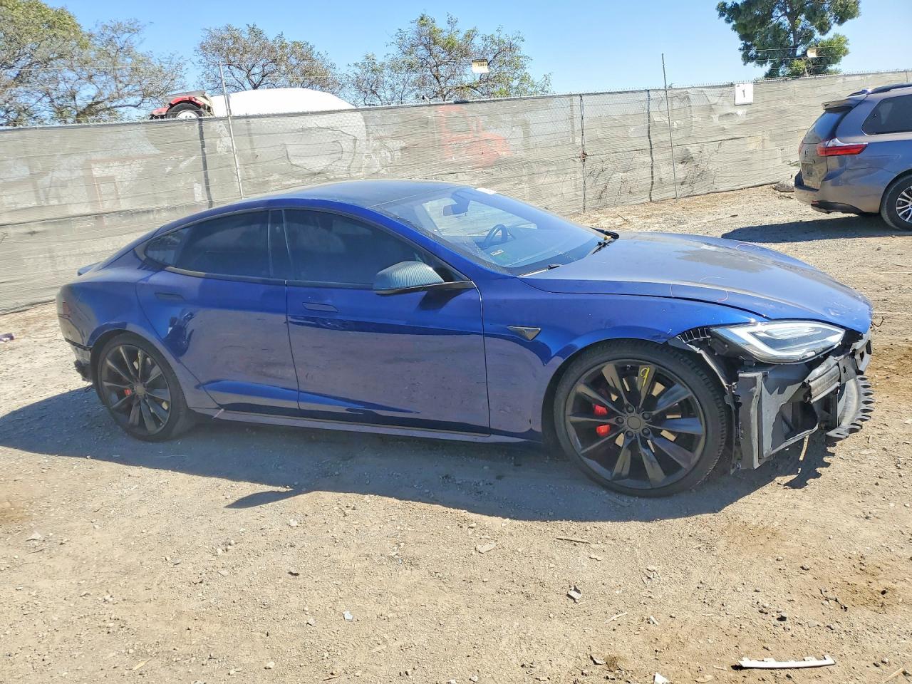 2017 Tesla Model S - Фото 4