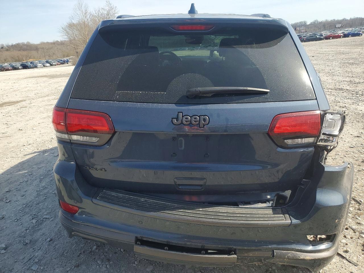 2021 Jeep Grand Cherokee Overland - Фото 6