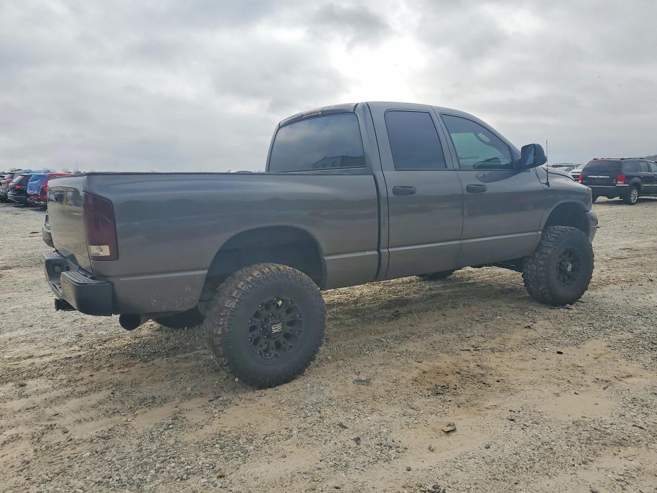 2004 Dodge Ram 2500 St - Фото 3