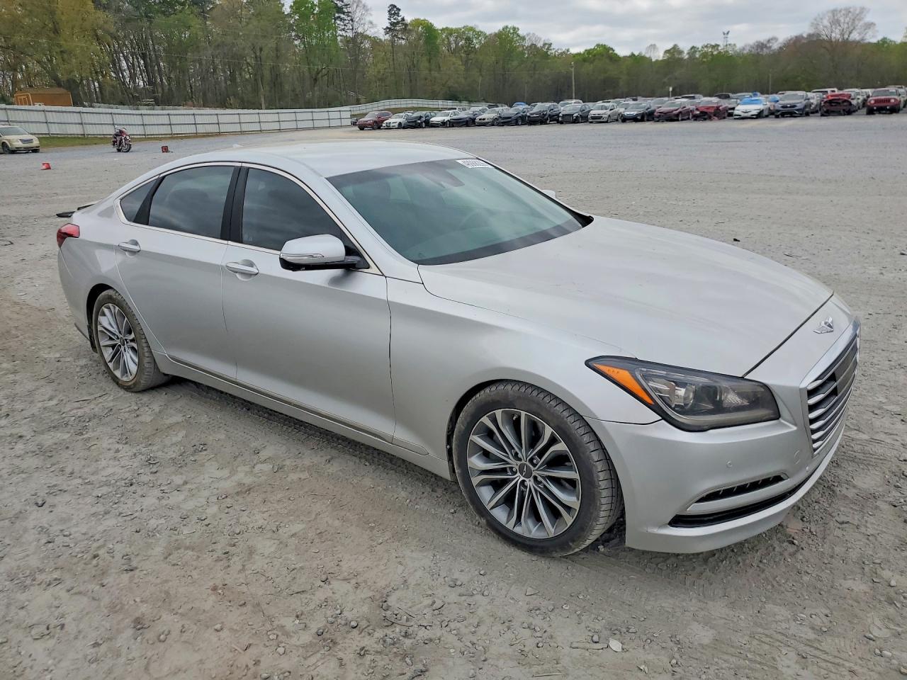 2017 Genesis G80 3.8 - Image 4