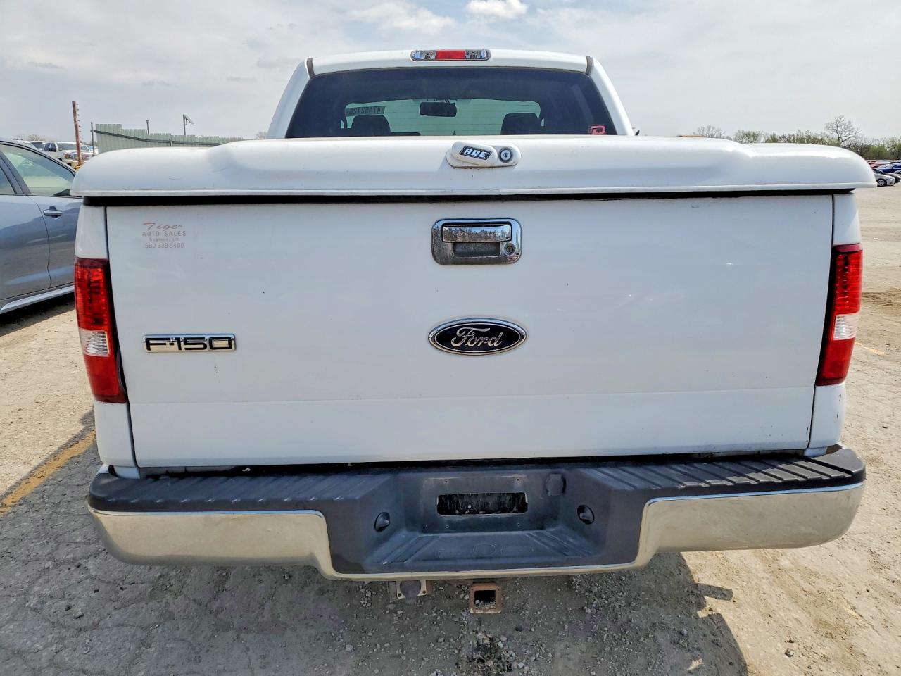 2005 Ford F150 Supercrew - Image 6