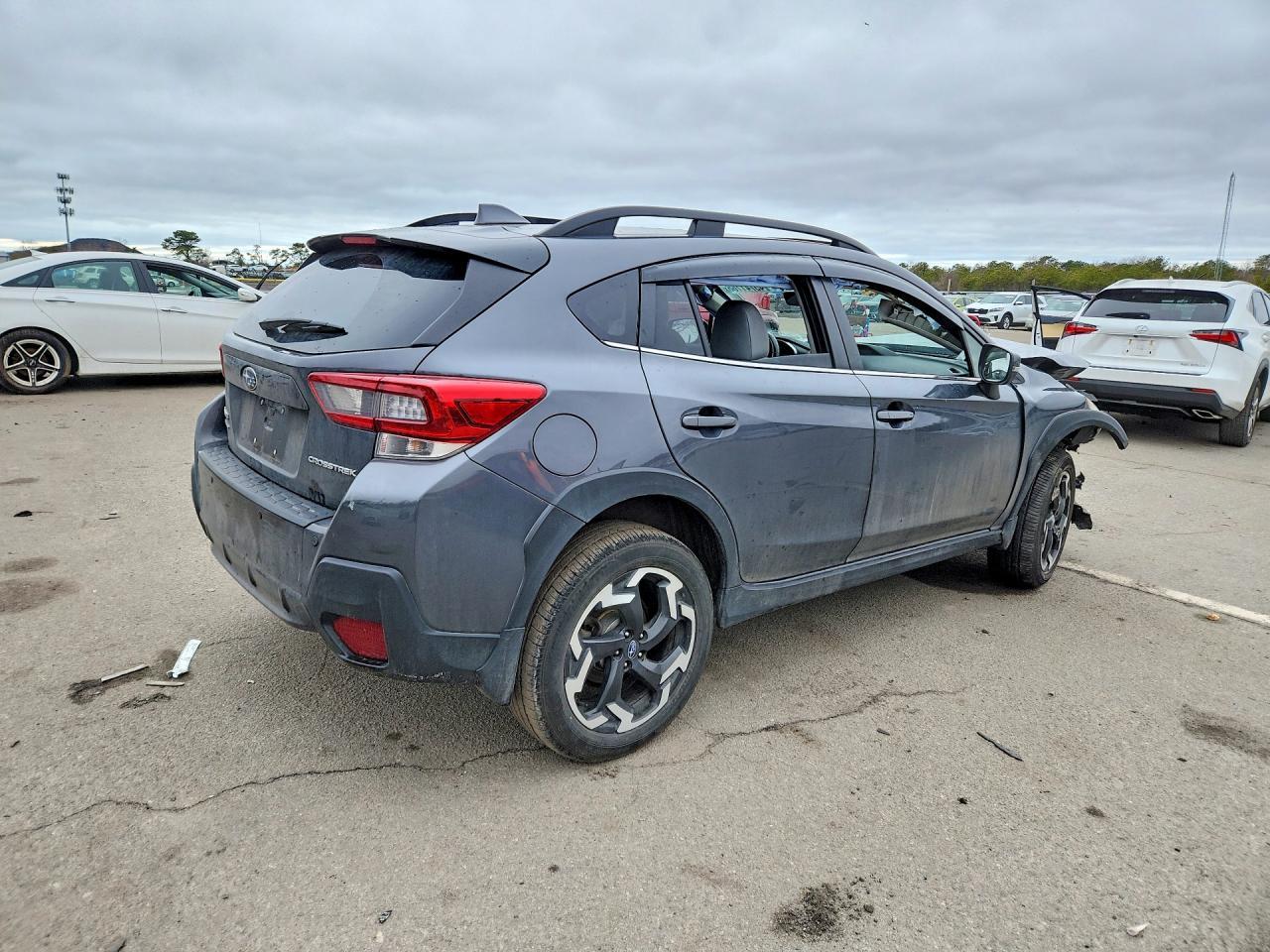 2021 Subaru Crosstrek Limited - Image 3