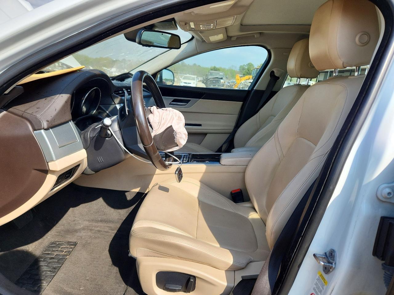 2018 Jaguar Xf Premium - Фото 7