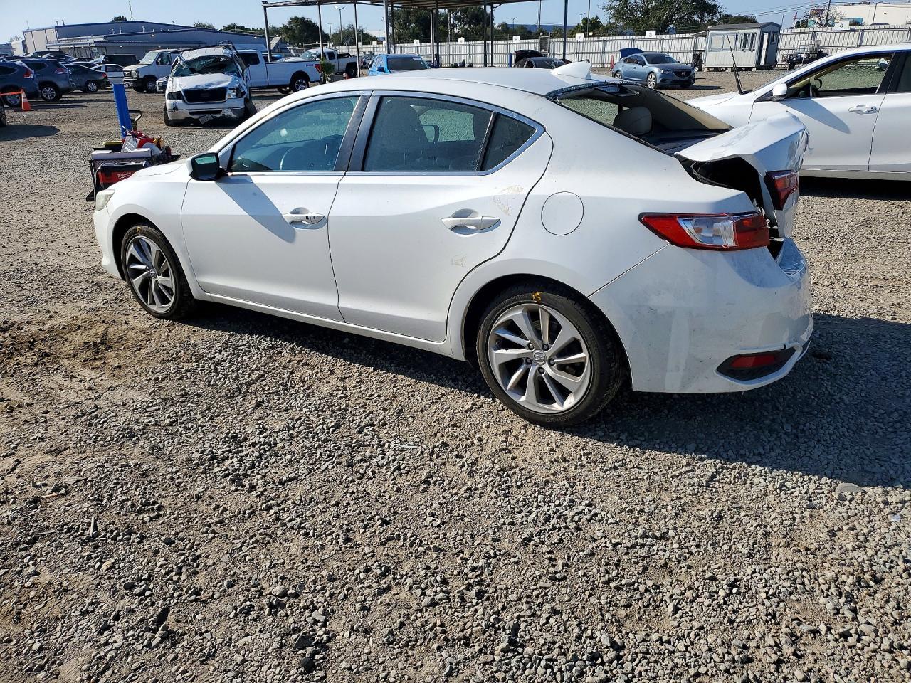 2018 Acura Ilx Base Watch Plus - Фото 2