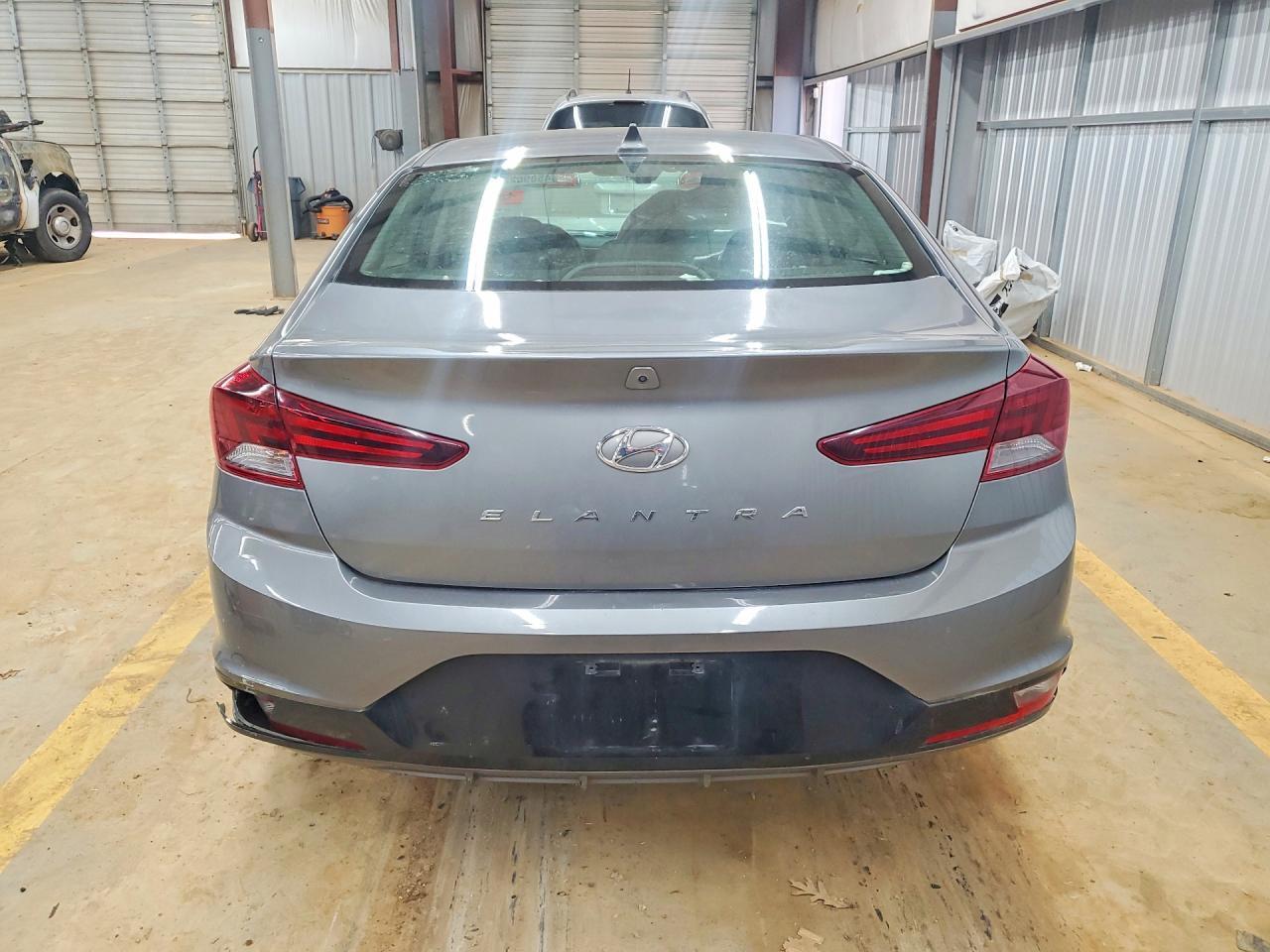 2019 Hyundai Elantra Sel - Фото 6