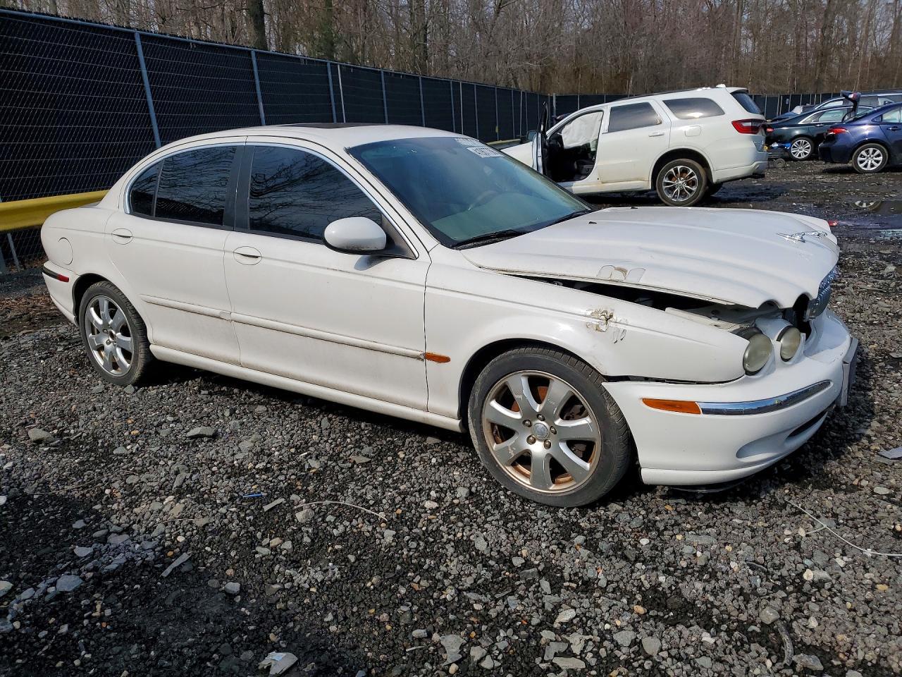 2004 Jaguar X Type - Image 4