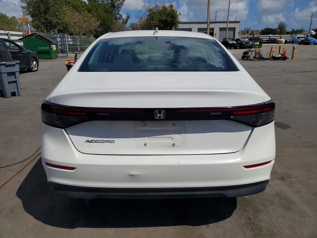 2024 Honda Accord Ex - Image 6