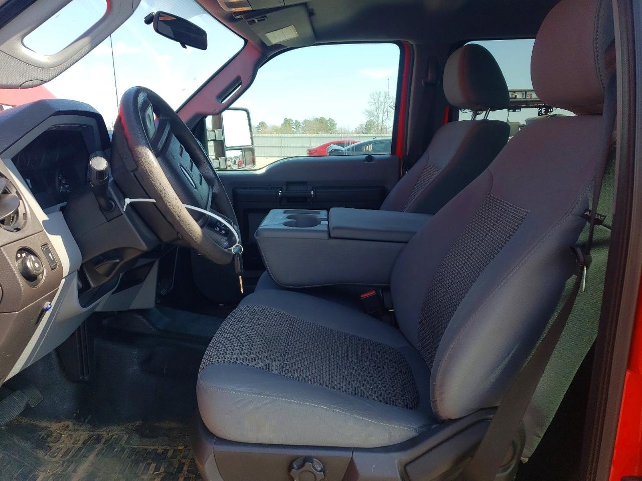 2016 Ford F250 Super Duty - Image 7