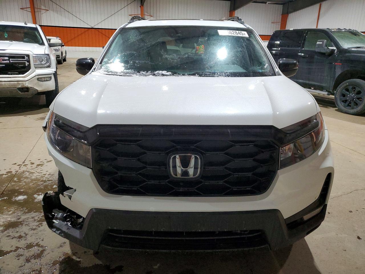 2023 Honda Passport Touring 4Dr - Фото 5