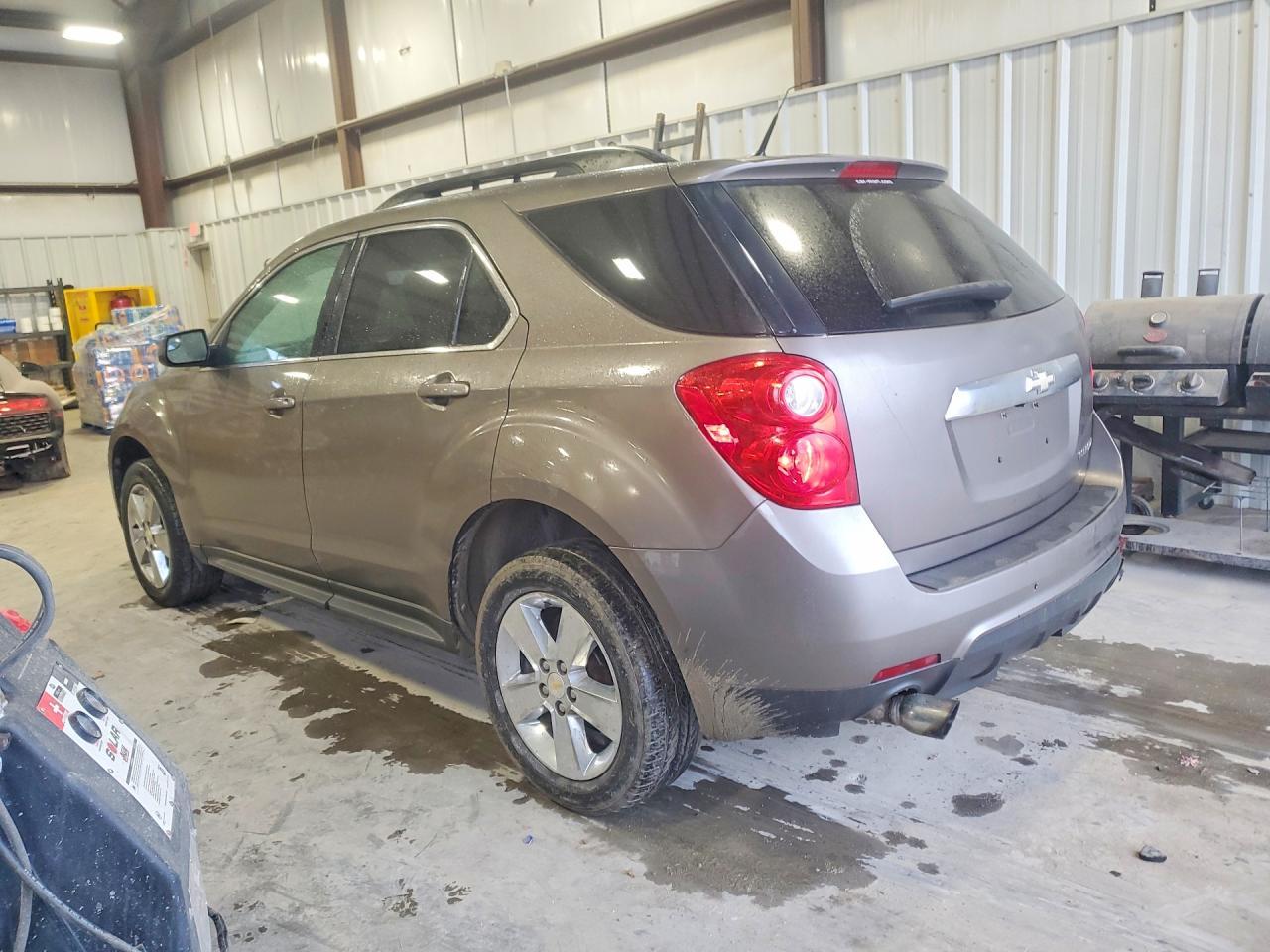 2012 Chevrolet Equinox Lt - Image 2
