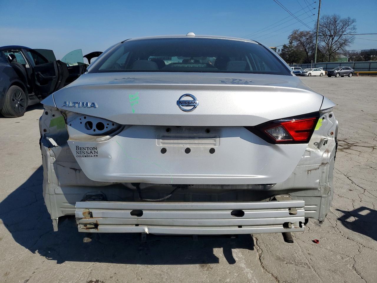 2019 Nissan Altima 2.5 S - Image 6