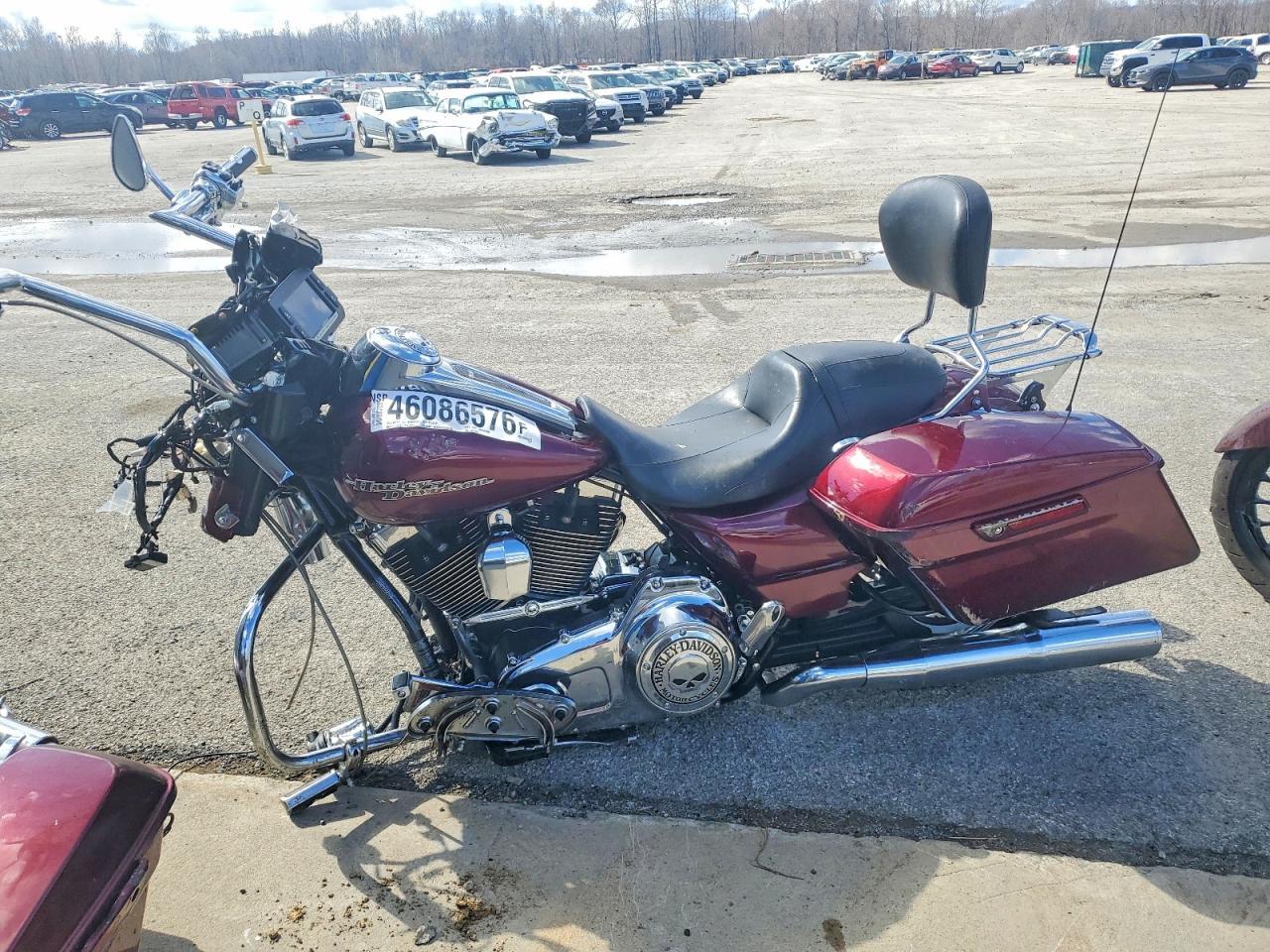 2014 Harley-Davidson Flhxs Street Glide Special - Image 3