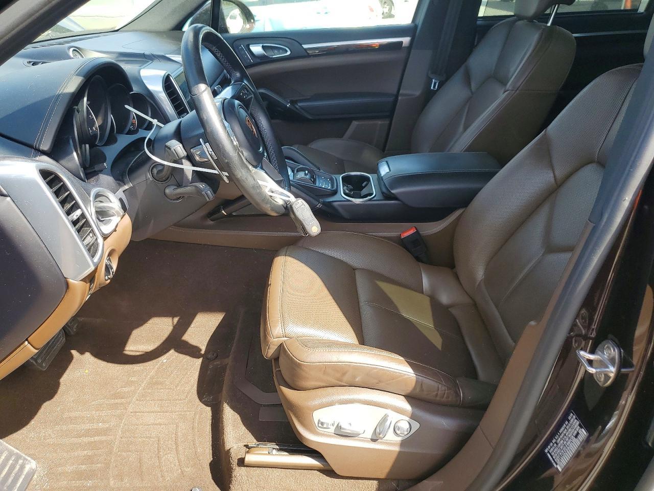 2017 Porsche Cayenne - Image 7