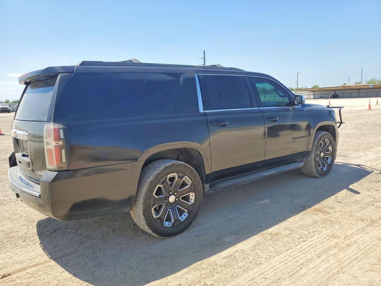 2015 Chevrolet Suburban C1500 Lt - Фото 3