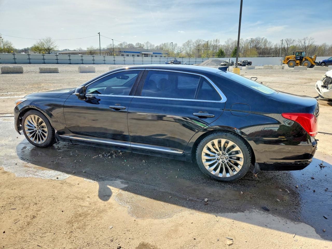 2017 Genesis G90 3.3T Premium - Image 2