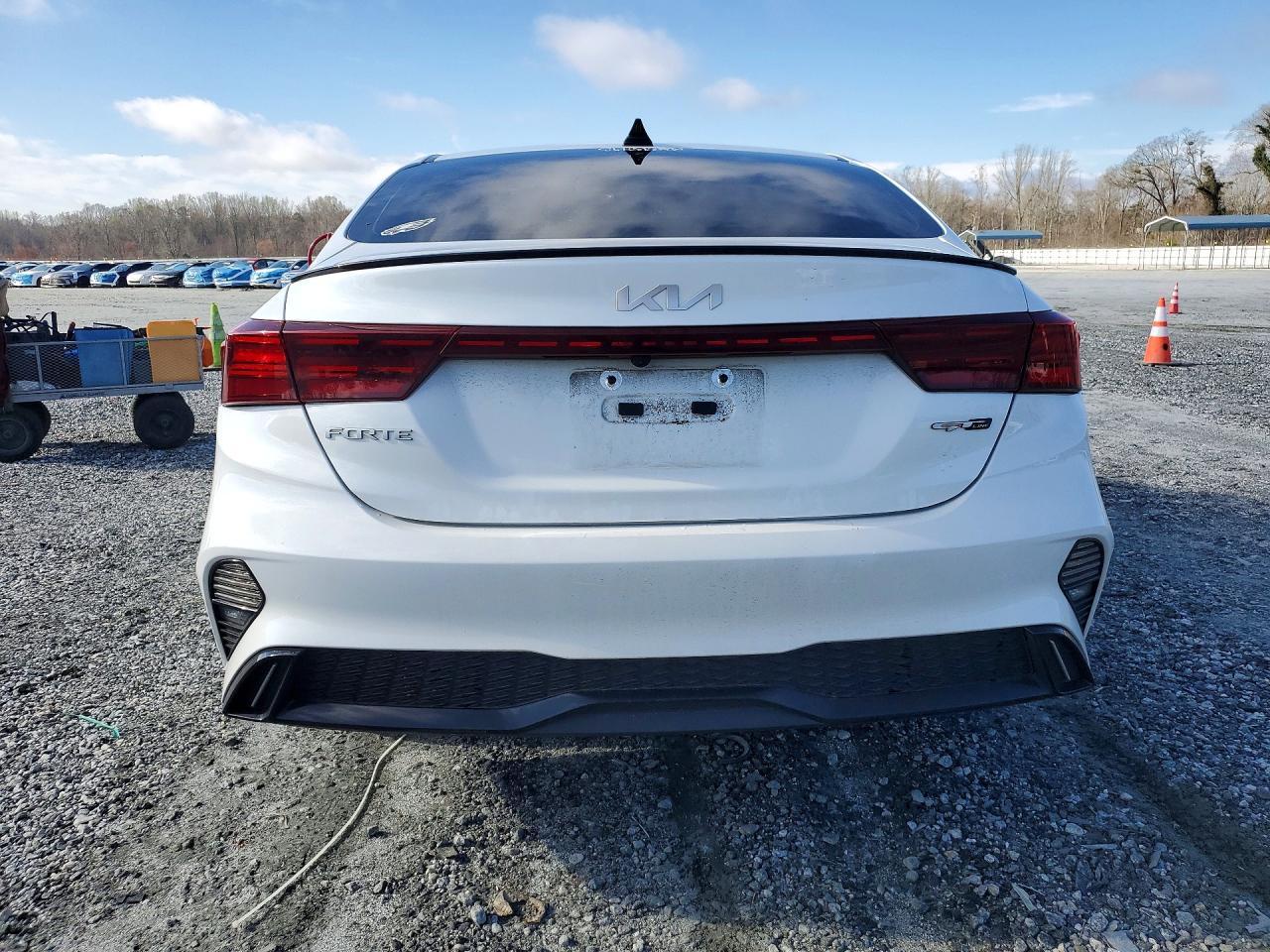 2023 Kia Forte Gt-Line - Image 6