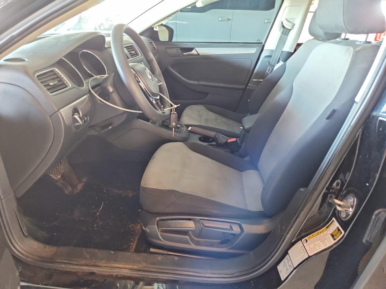 2017 Volkswagen Jetta S - Фото 7