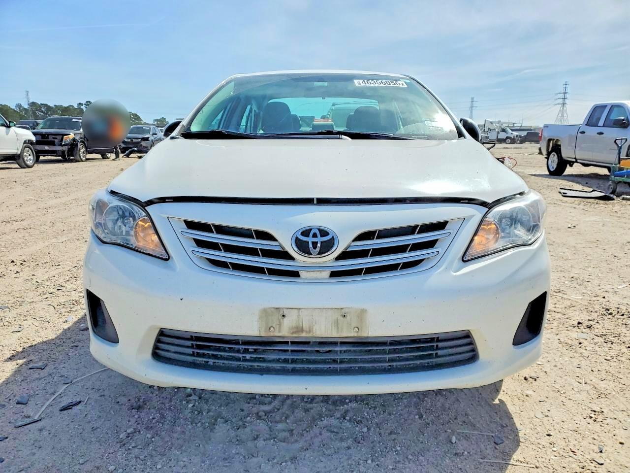 2013 Toyota Corolla Le - Image 5