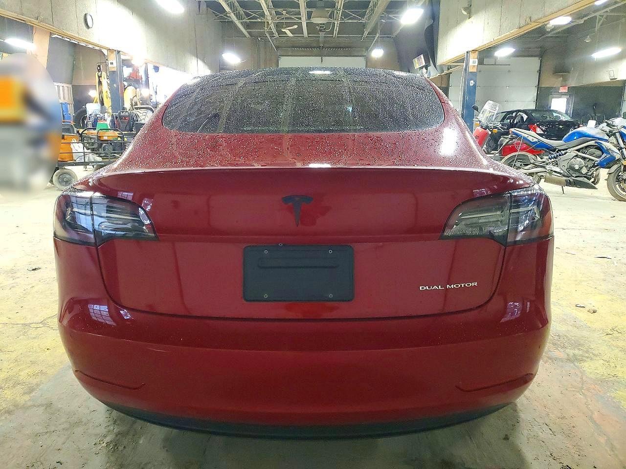 2019 Tesla Model 3 - Фото 6