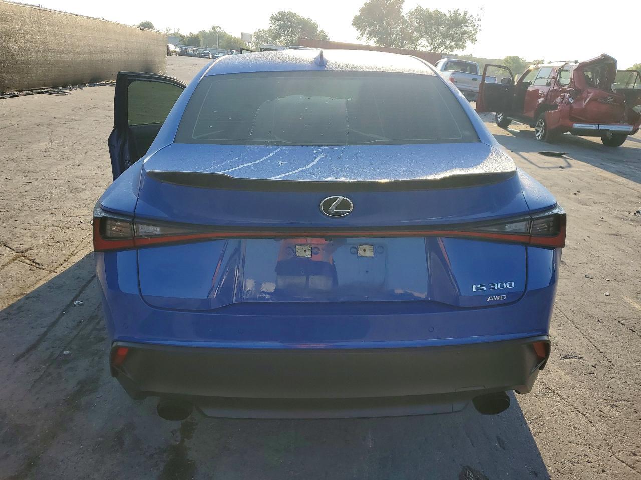 2021 Lexus Is 300 Base - Image 6
