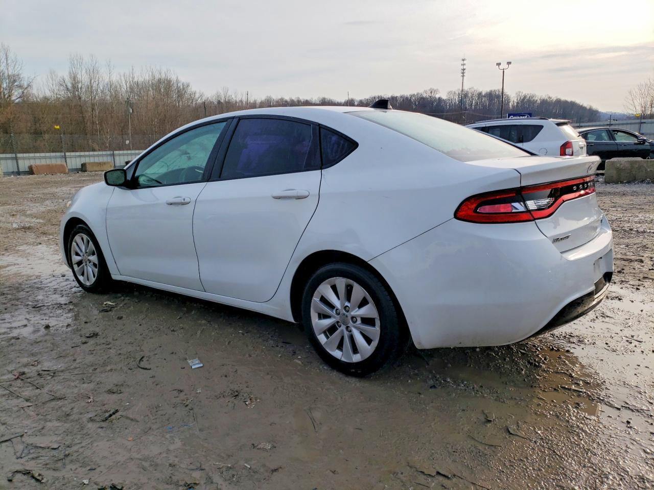 2015 Dodge Dart Se Aero - Фото 2
