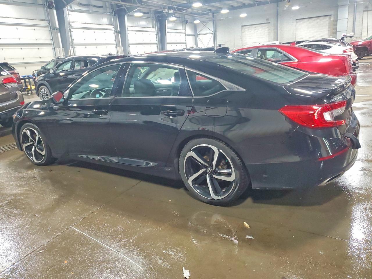 2019 Honda Accord Sport - Image 2