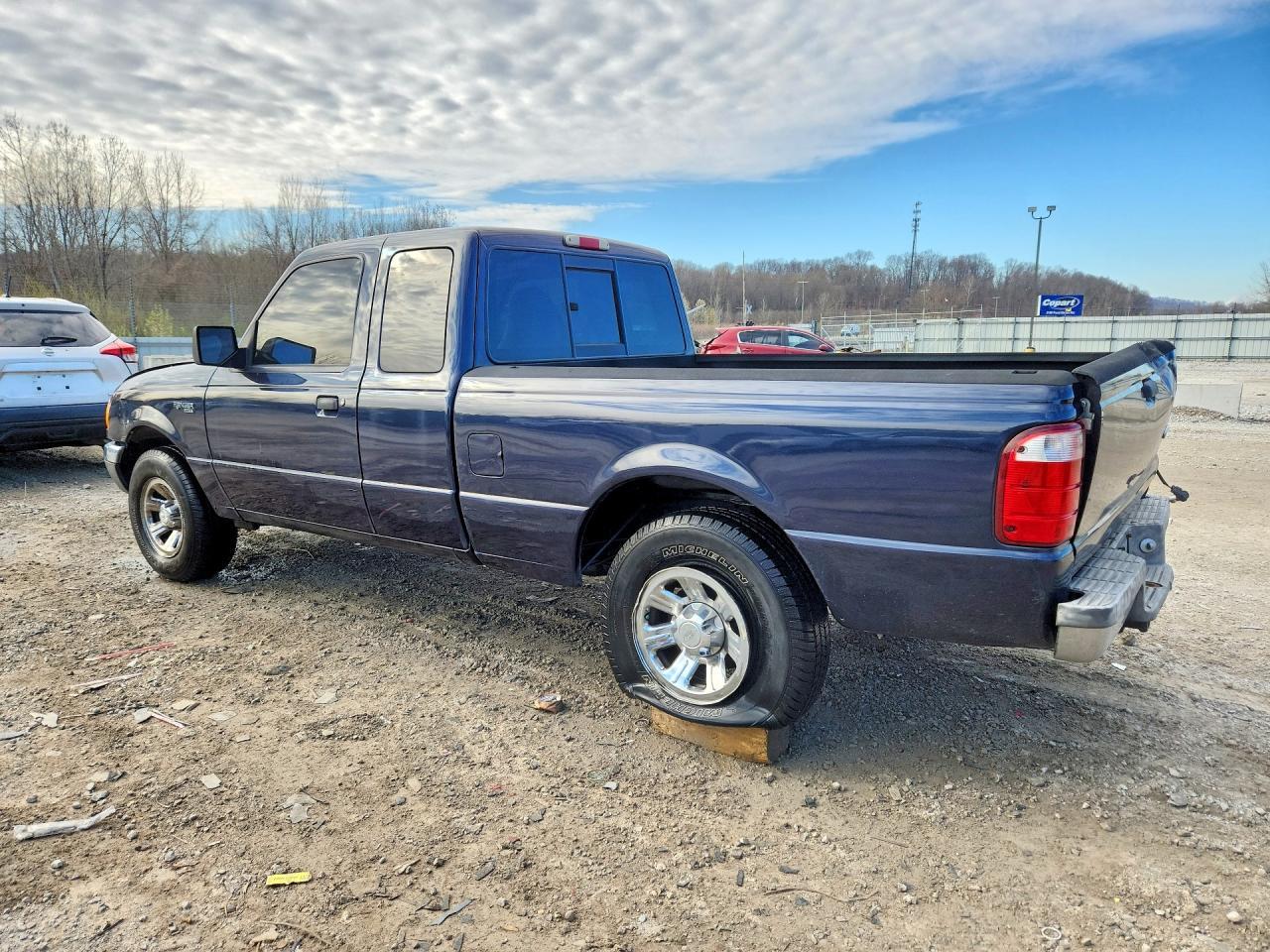 2001 Ford Ranger Super Cab - Фото 2
