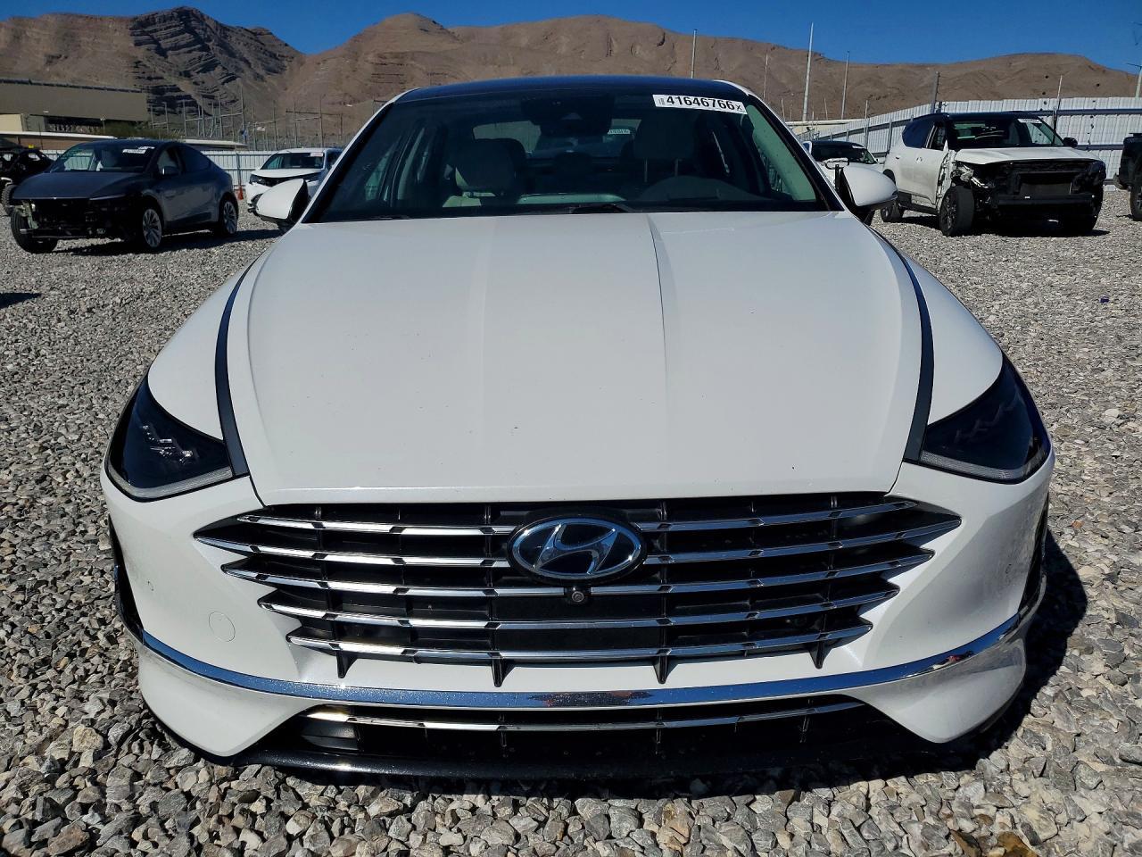 2021 Hyundai Sonata Hybrid Limited - Image 5