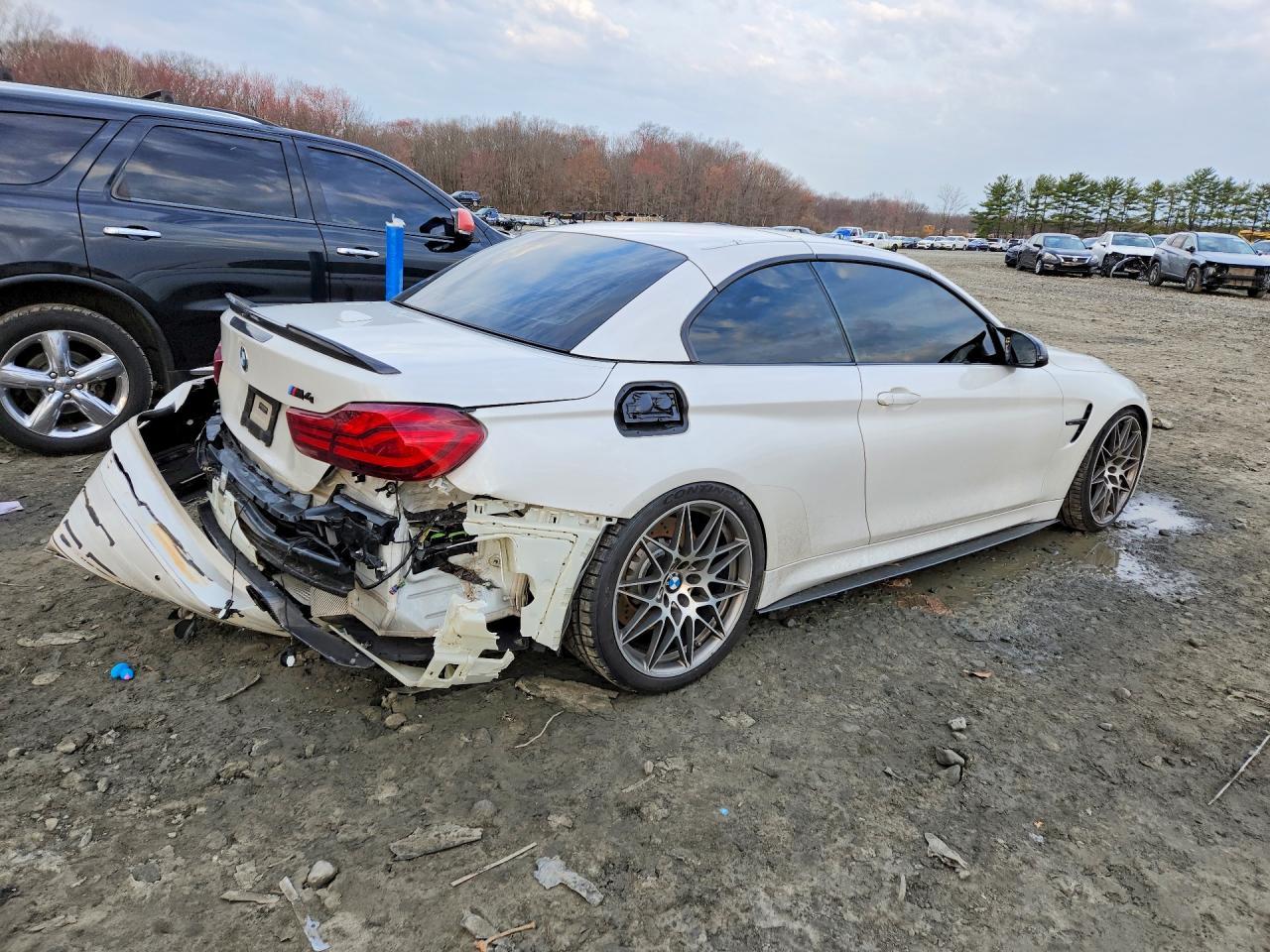 2020 BMW M4 - Фото 3