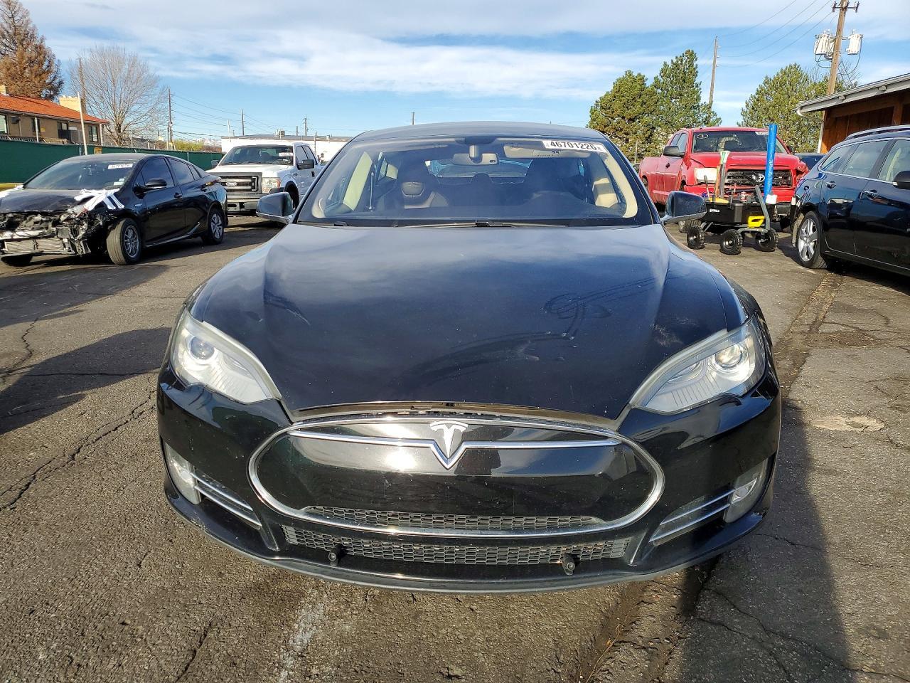 2013 Tesla Model S - Image 5