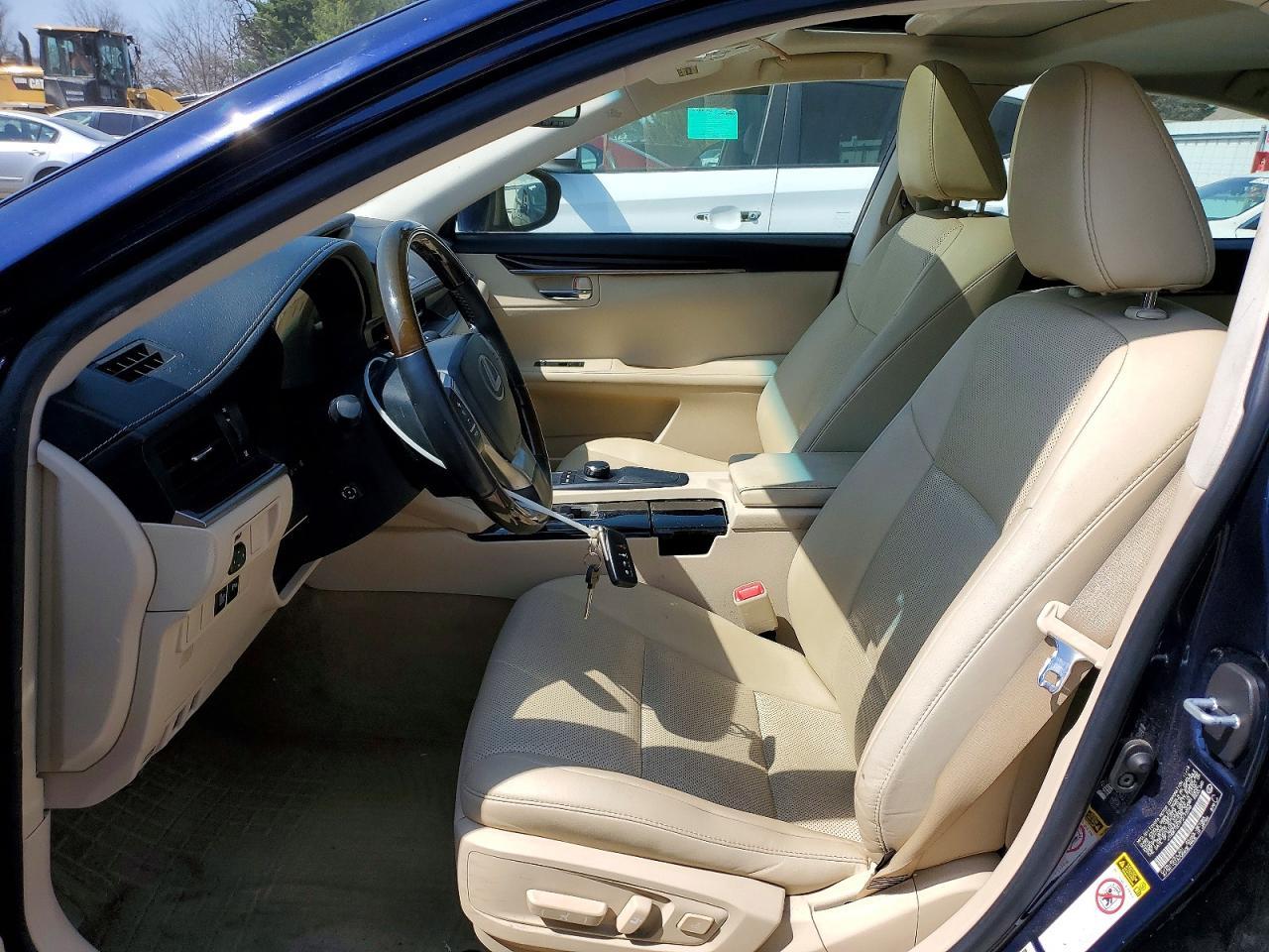 2015 Lexus Es 350 Base - Фото 7