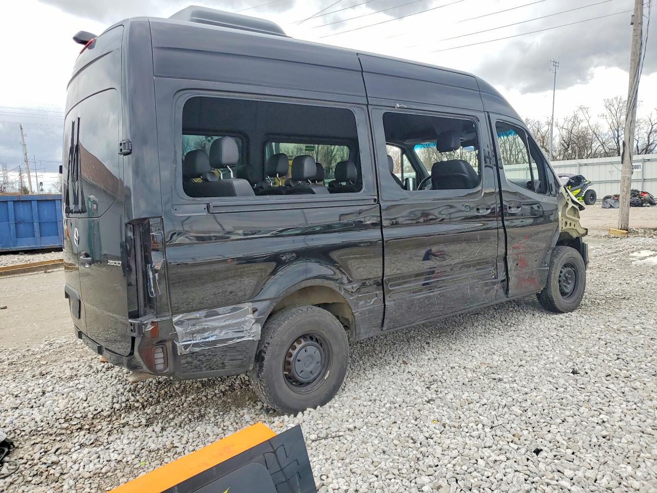 2024 Mercedes-Benz Sprinter - Фото 4