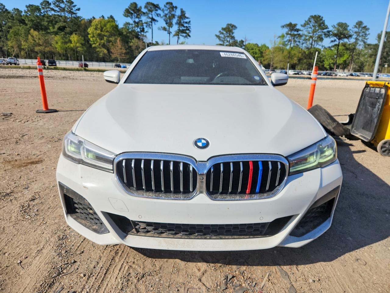2021 BMW 530 I - Фото 5