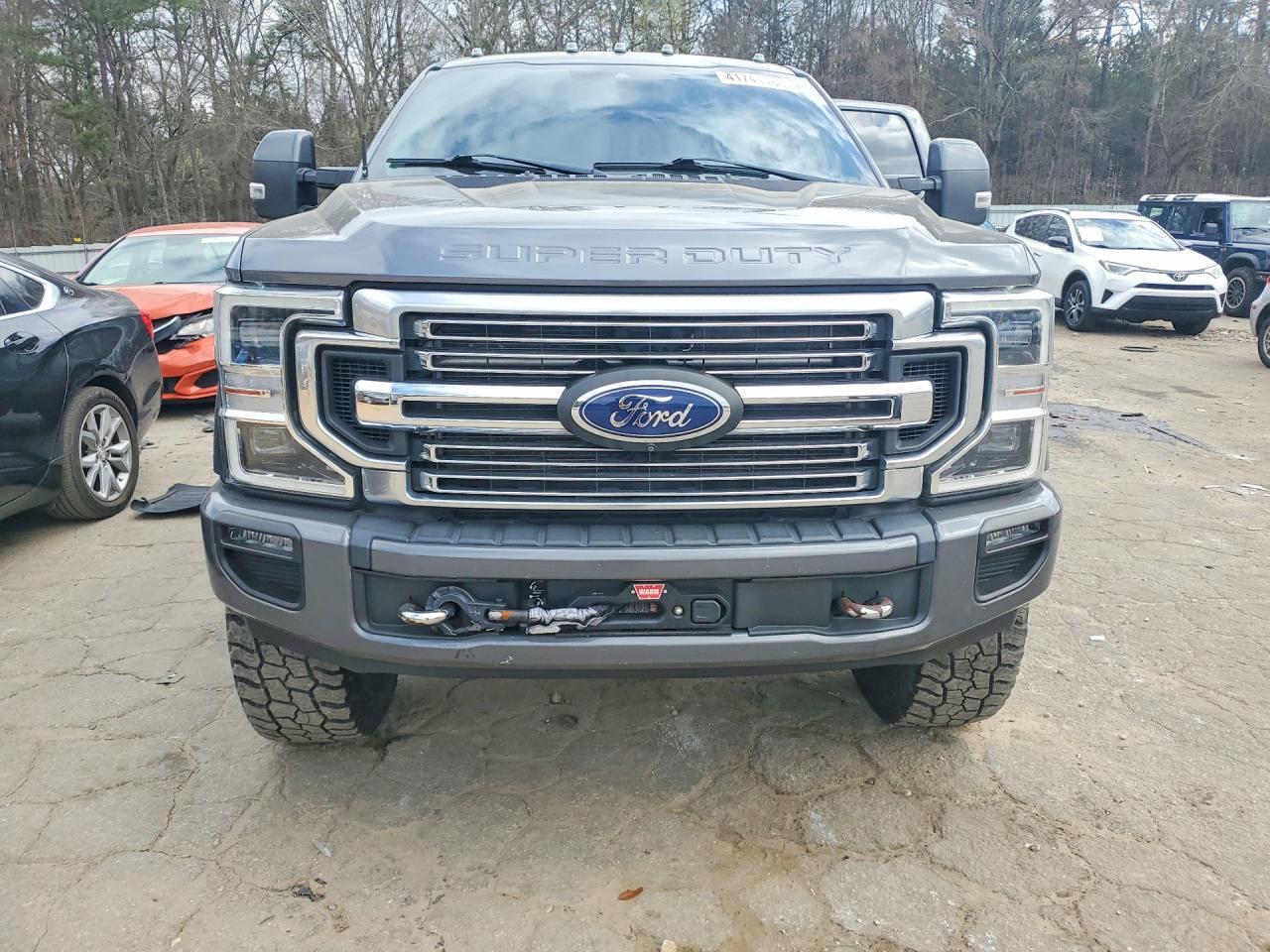 2022 Ford F350 Super Duty - Фото 5