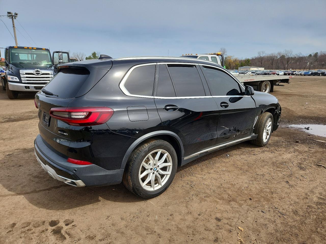 2021 BMW X5 xDrive40I - Фото 3