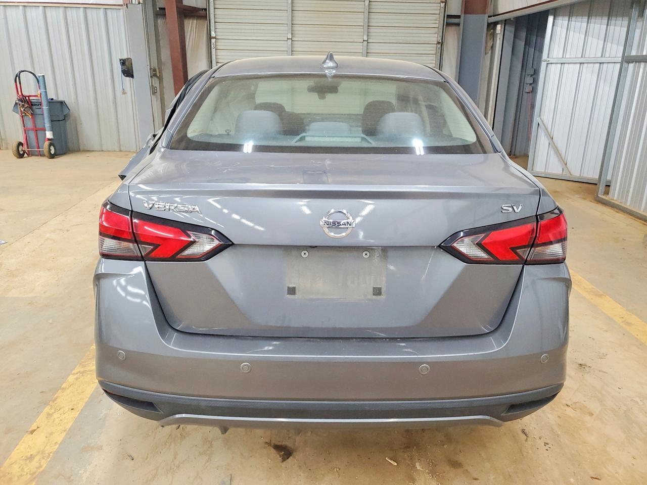 2020 Nissan Versa Sv - Фото 6