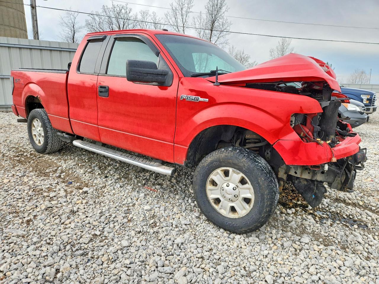 2011 Ford F150 Super Cab - Image 4