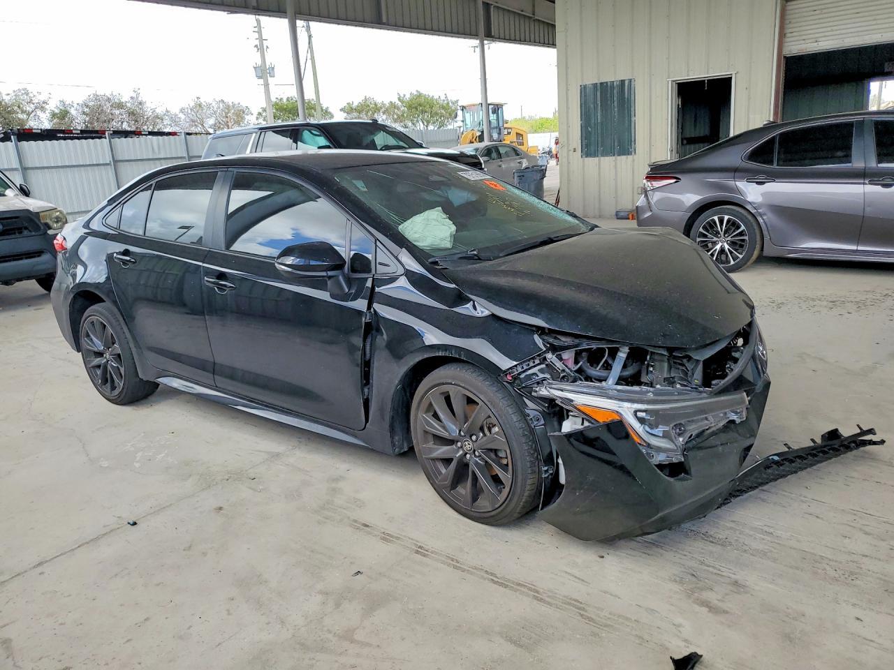 2024 Toyota Corolla Se - Image 4