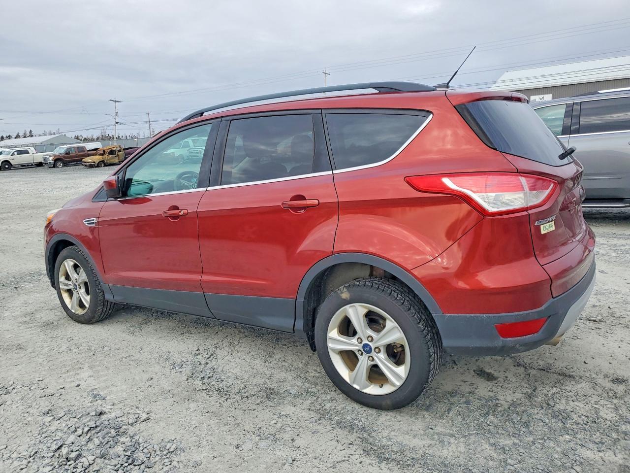 2014 Ford Escape Se Awd - Фото 2