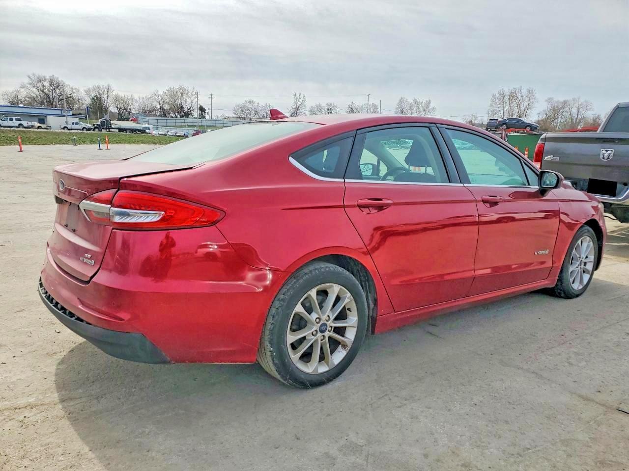 2019 Ford Fusion - Image 3