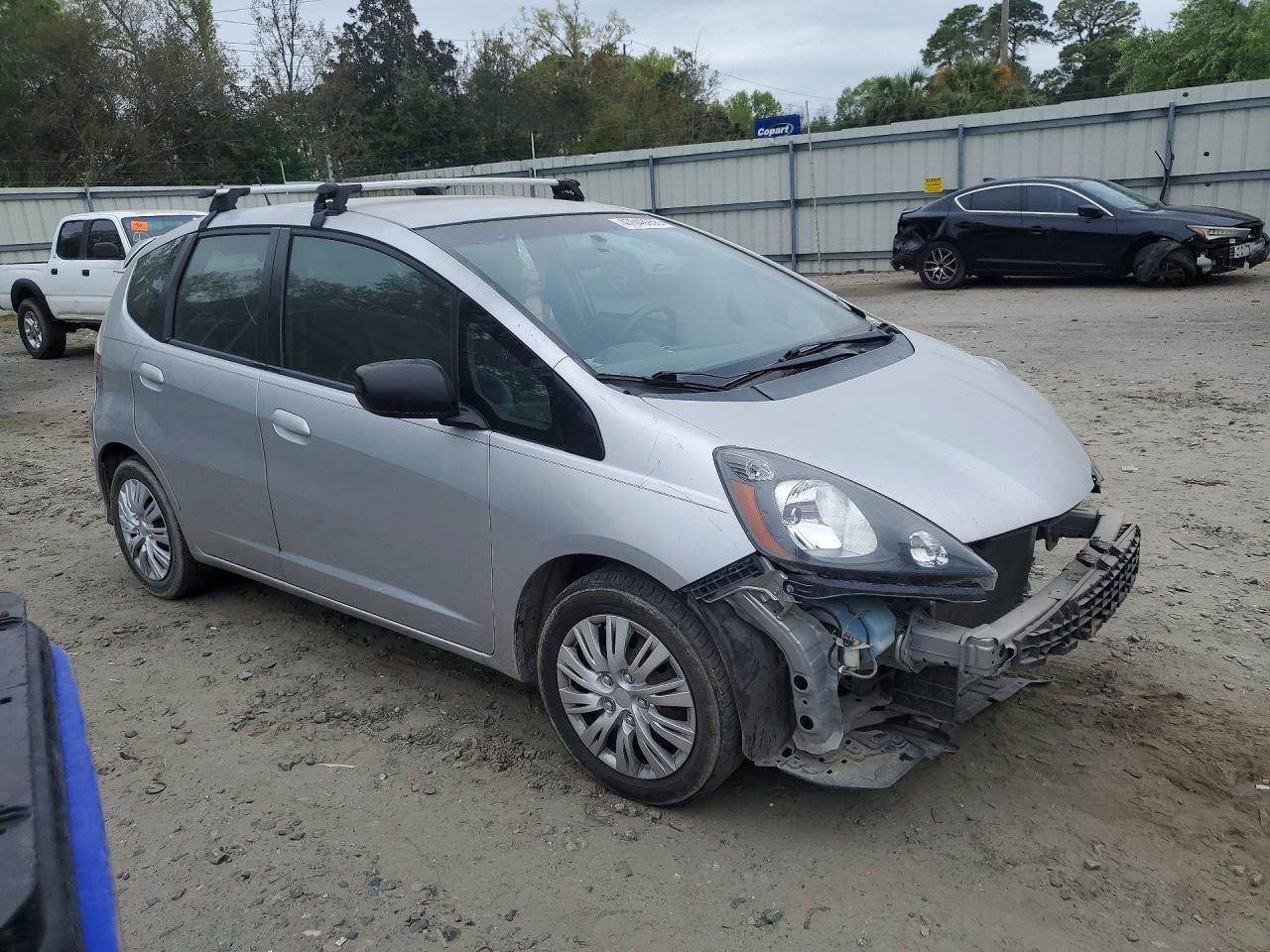2011 Honda Fit - Фото 4
