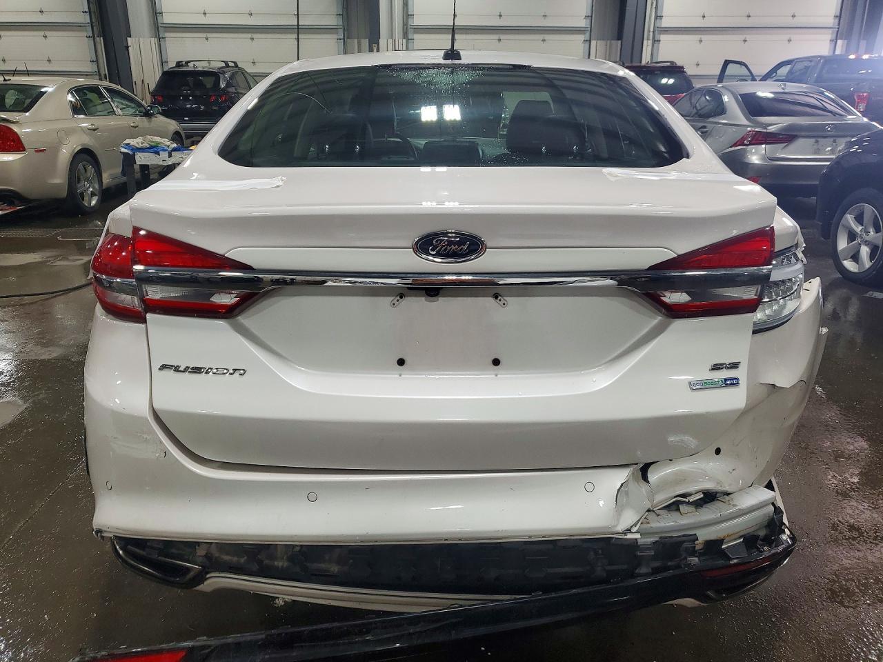 2017 Ford Fusion Se - Фото 6