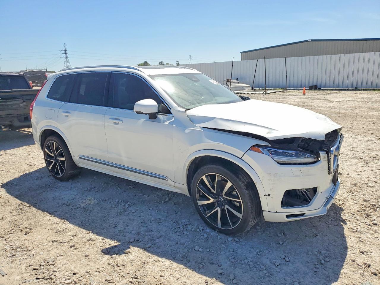 2023 Volvo Xc90 Plus - Image 4