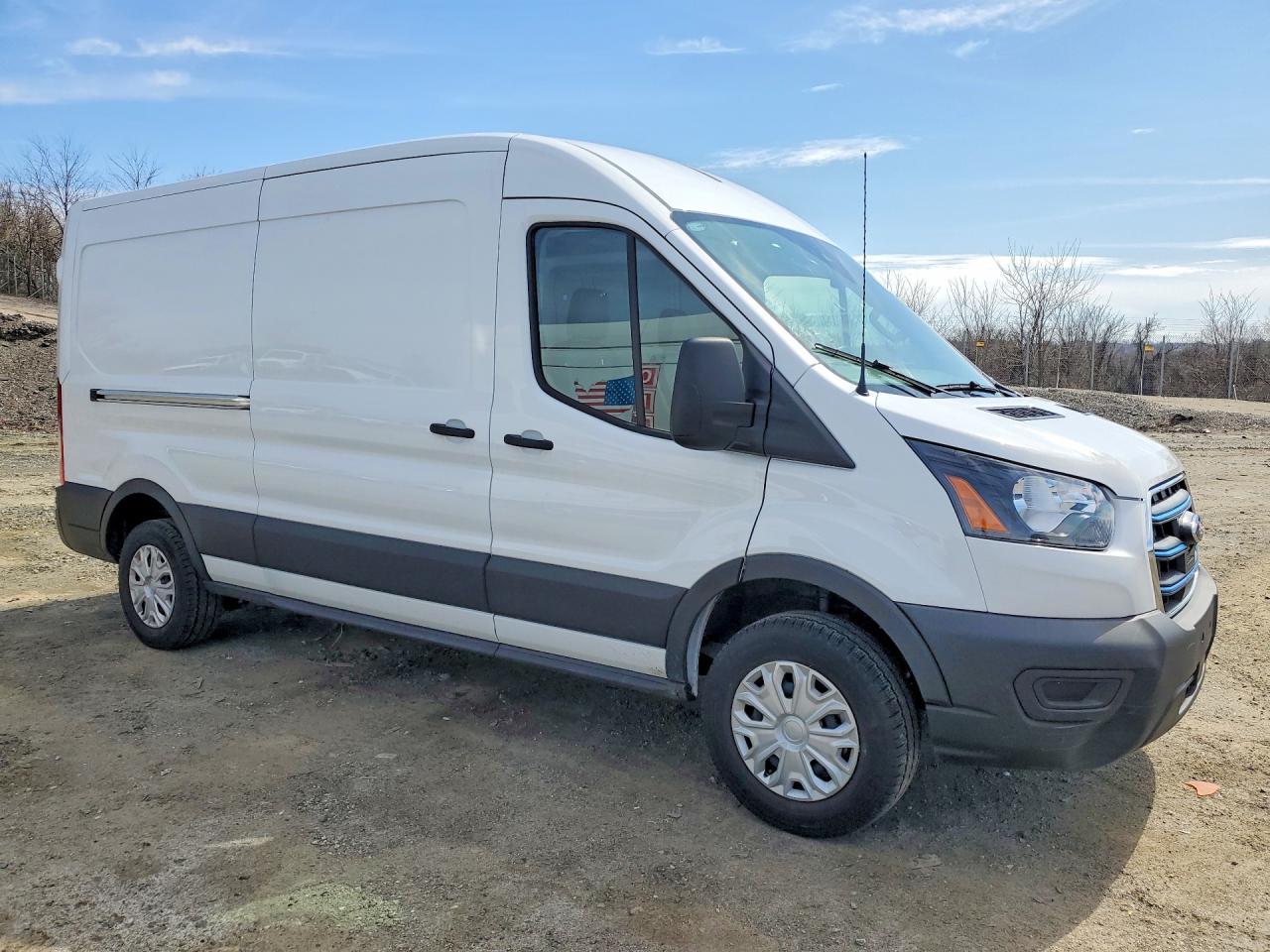 2023 Ford Transit 350 Delivery Van - Image 4