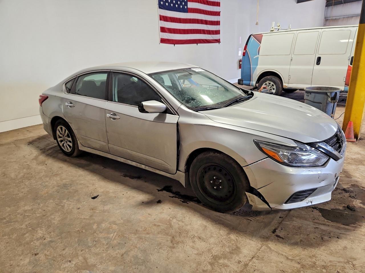 2018 Nissan Altima 2.5 S - Image 4