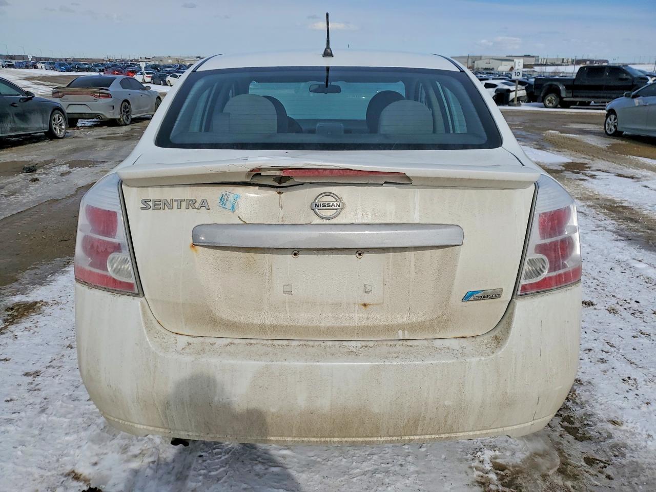 2011 Nissan Sentra 2.0 - Фото 6